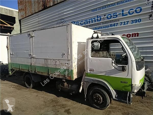 Pièces poids lourds Nissan Pot d'échappement...