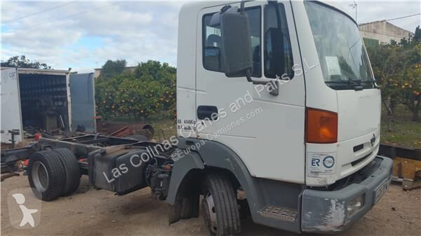 Pièces poids lourds Nissan Balancines...