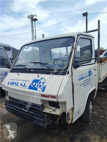 Piese camioane Nissan Différentiel pour camion...