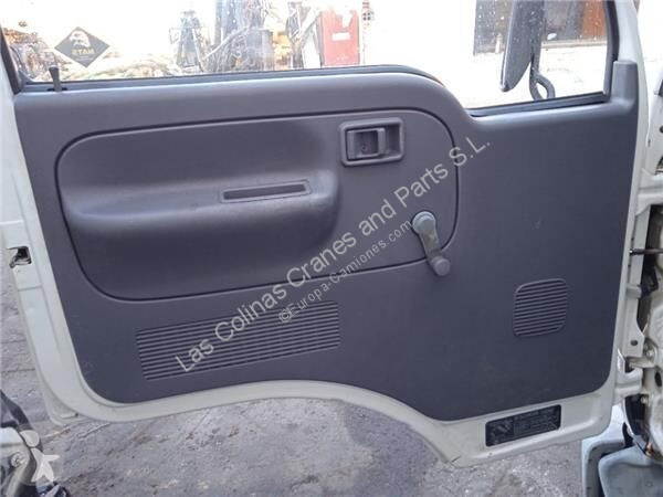 Piese camioane Nissan Porte pour camion   E...