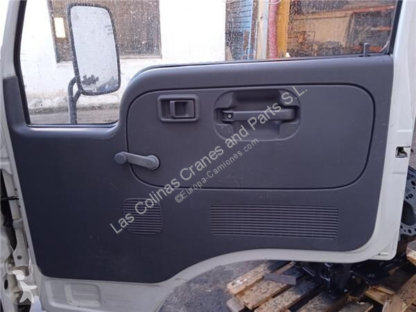 Piese camioane Nissan Porte pour camion   E