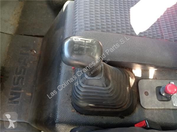 Náhradní díly pro kamiony Nissan Levier de...