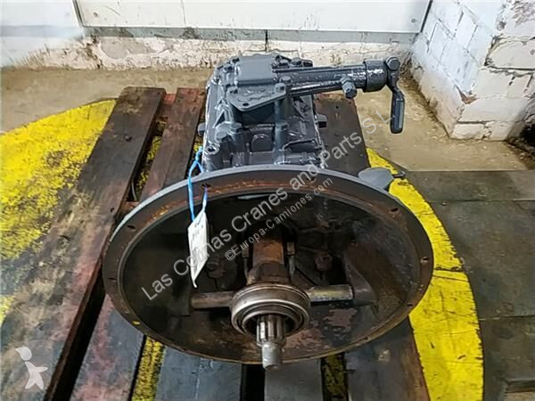 Pièces poids lourds Nissan Boîte de vitesses ZF...