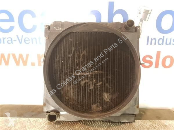 Pièces poids lourds Nissan Radiateur de...