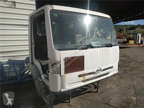Pièces poids lourds Nissan Lunette arrière Luna...