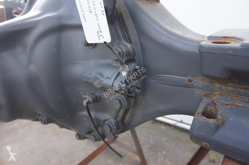 Reservdelar lastbilar Mercedes R440-13A/C22.5...