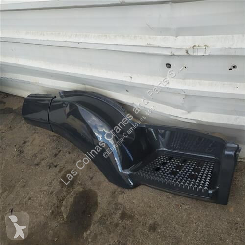 Náhradní díly pro kamiony Iveco Garde-boue...