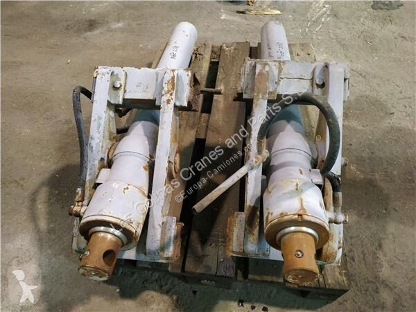 Piese camioane  VÃ©rin hydraulique pour camion