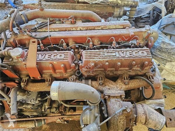 Vrachtwagenonderdelen Iveco Moteur pour...