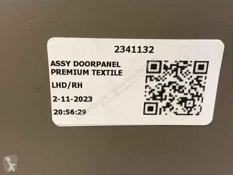 Vrachtwagenonderdelen DAF 2341132 DOORPANEL RH...