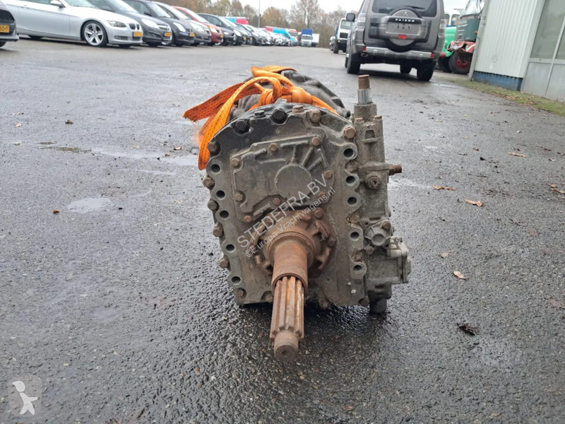 قطع غيار الآليات الثقيلة ZF Gearbox ZF , 8...