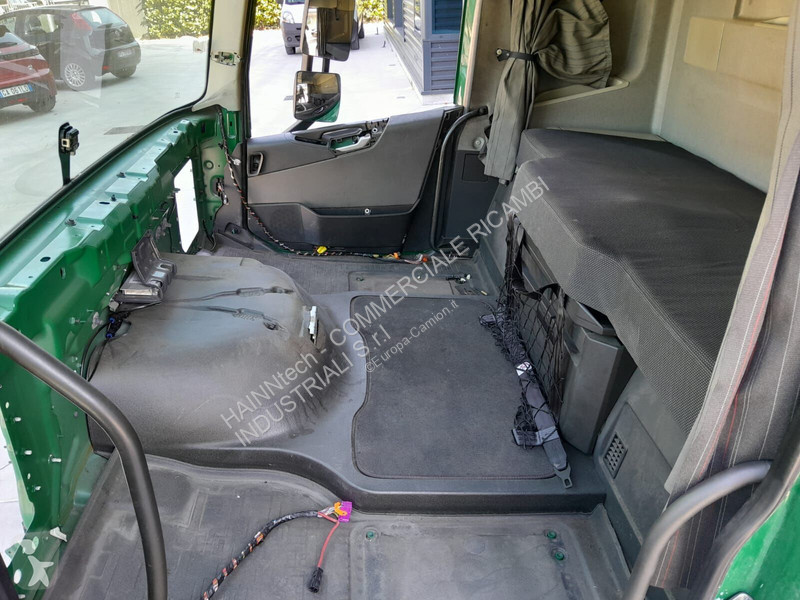 Náhradní díly pro kamiony Volvo FH4