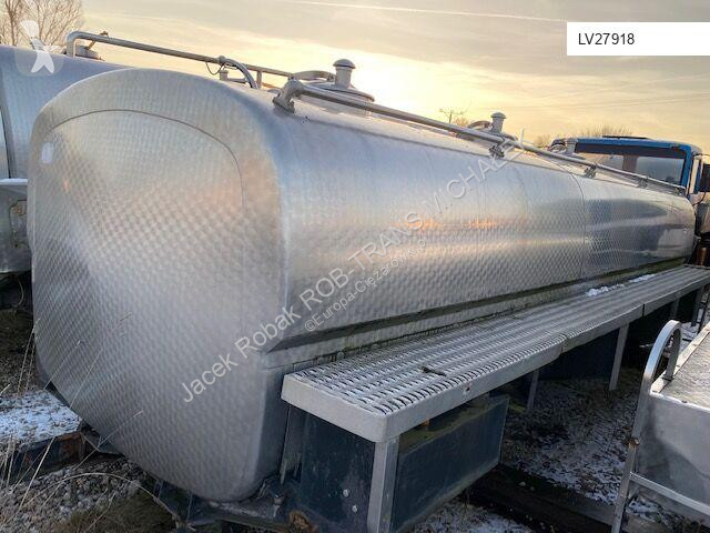 Attrezzature automezzi pesanti  Od 5000 l do 22...