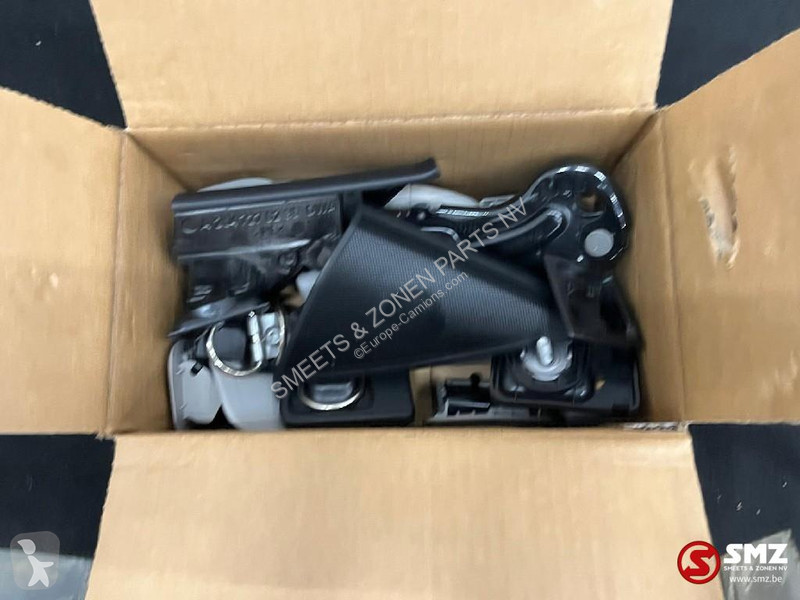 Vrachtwagenonderdelen Mercedes Occ set...