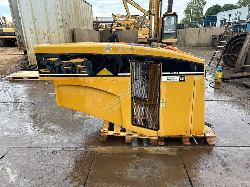 Pièces poids lourds Caterpillar engine cover