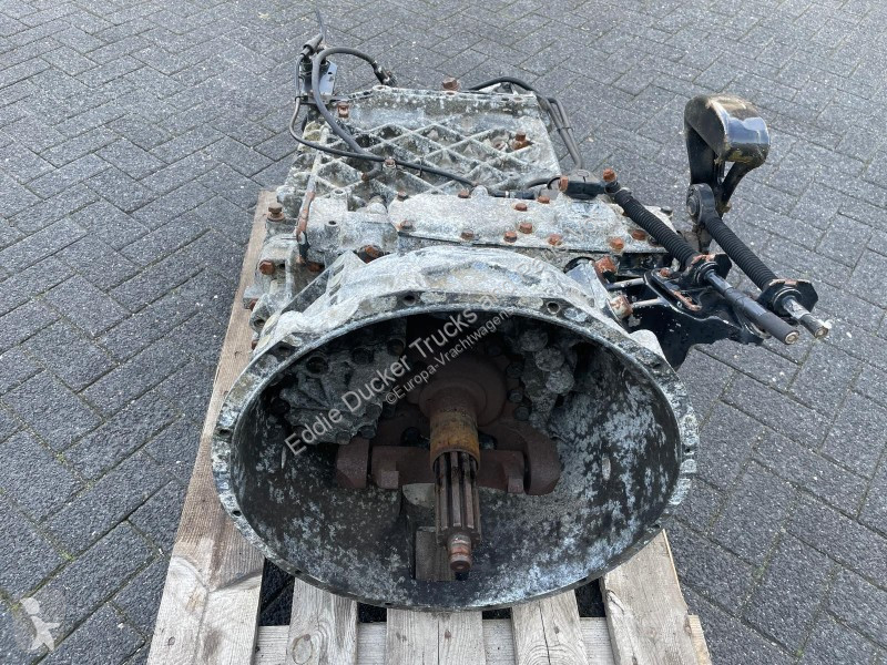 Reservdelar lastbilar Renault 5010452920 ZF...