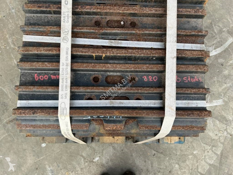 Vrachtwagenonderdelen Caterpillar 320D / 3...