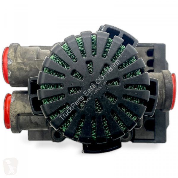 Scania R-series (01.04-) truck part