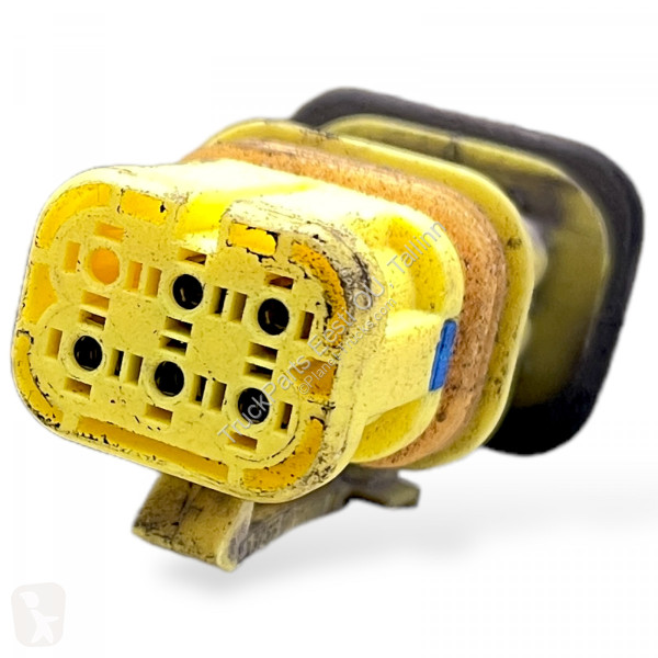 قطع غيار الآليات الثقيلة MAN TGX (01.07-)