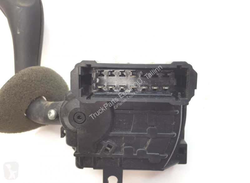 Reservdelar lastbilar Renault TRUCKS 2 (01.05-)