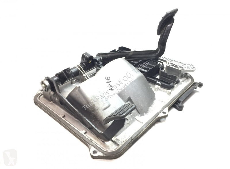 قطع غيار الآليات الثقيلة MAN TGX 18.440 (01.07-)