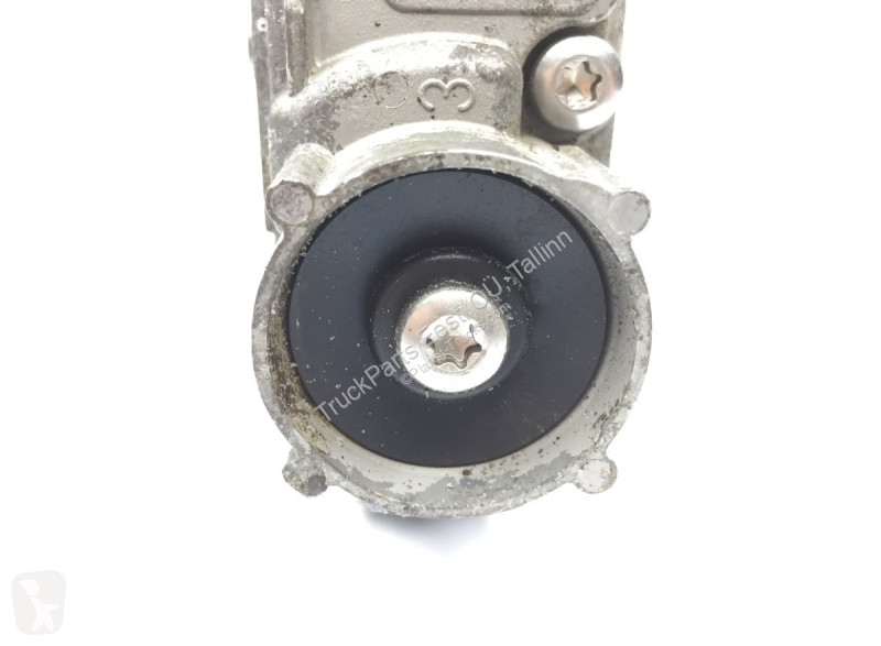 Reservdelar lastbilar Volvo 2-seeria (01.02-)