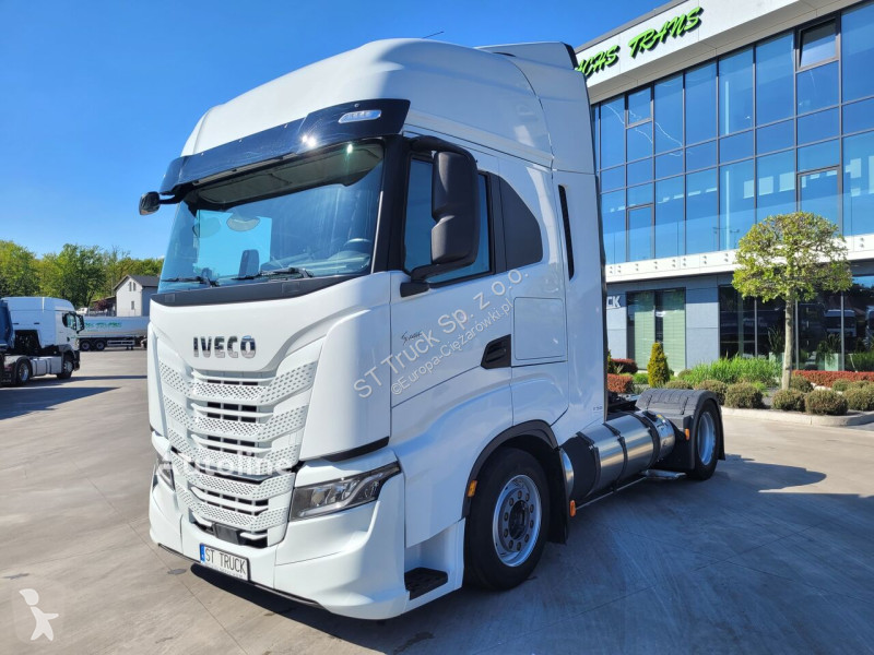 Náhradní díly pro kamiony Iveco Cabine  NP 460...