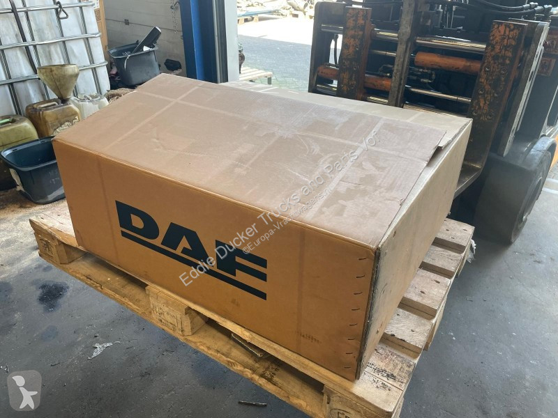 Pièces poids lourds DAF 2303396 ADBLUE-TANK