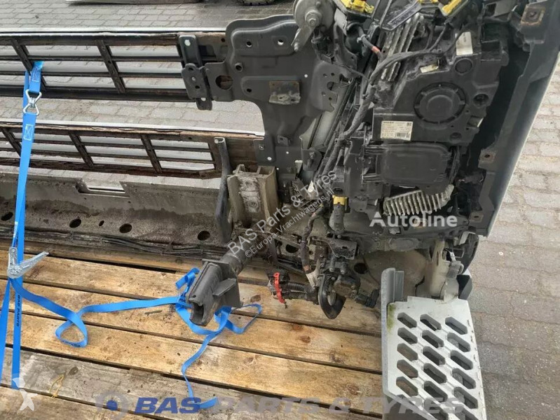قطع غيار الآليات الثقيلة Volvo