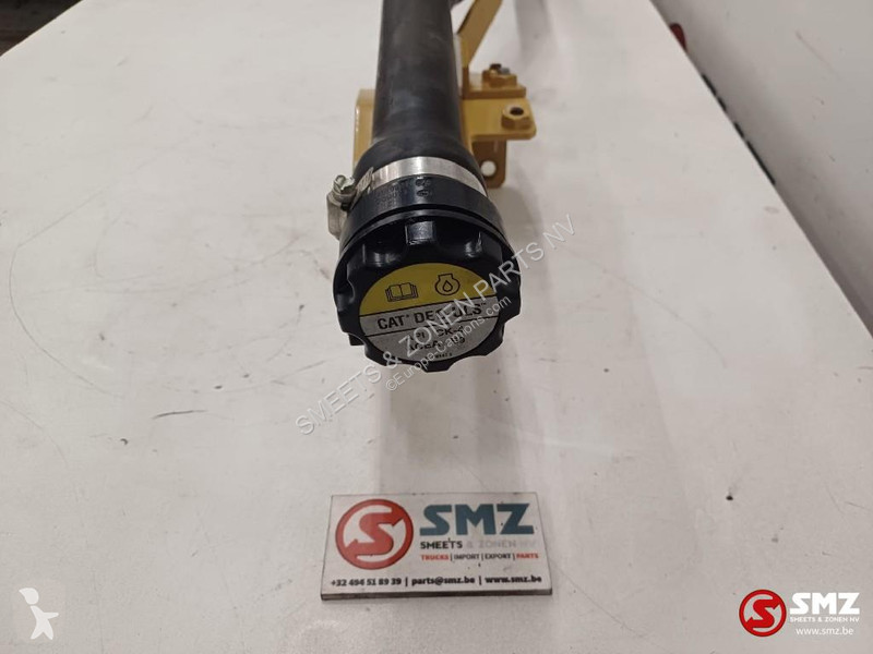 Reservdelar lastbilar Caterpillar Hose + cap...
