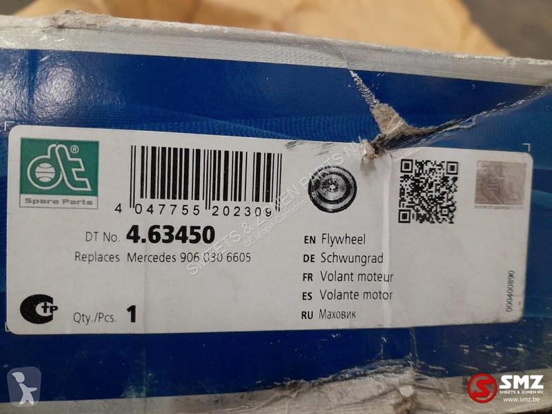 Náhradní díly pro kamiony Mercedes Vliegwiel...
