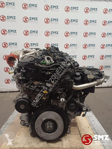 Náhradní díly pro kamiony Mercedes Occ motor...