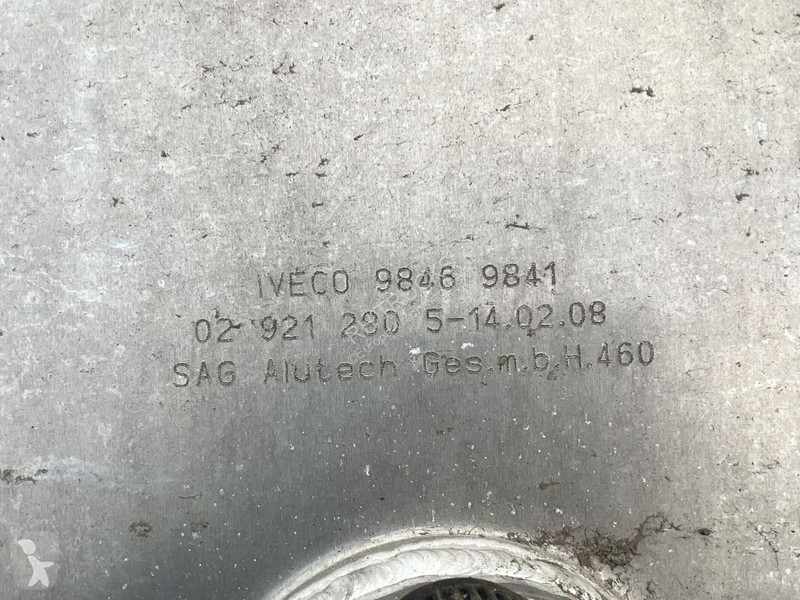 Vrachtwagenonderdelen  460 liter brandstof tank
