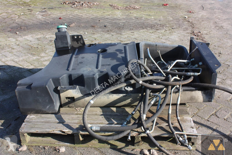Náhradní díly pro kamiony Caterpillar Fuel tank