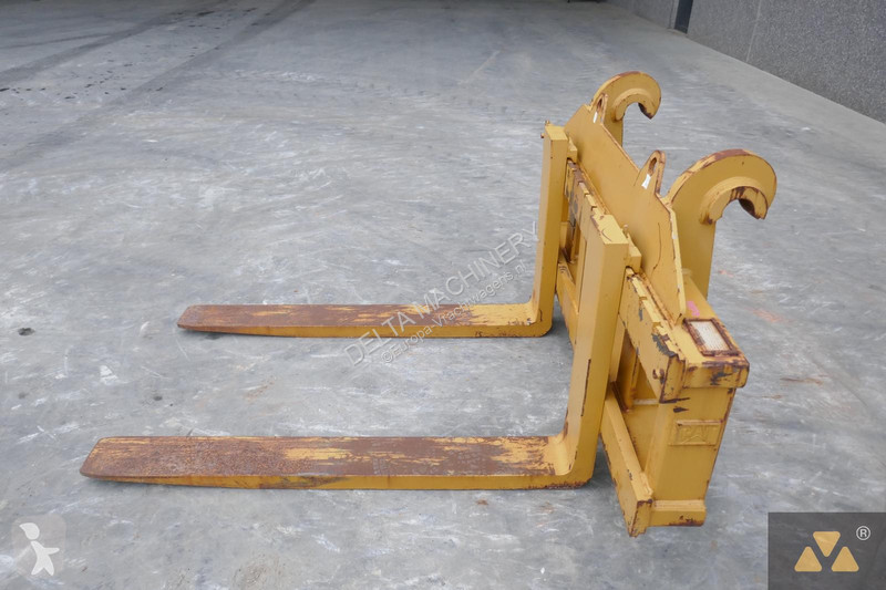 Vrachtwagenonderdelen Caterpillar 966/972 Forks