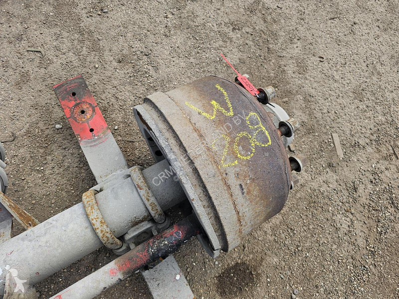 Pièces poids lourds SMB TRAILER AXLE SINGLE TIRES.