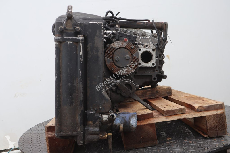 قطع غيار الآليات الثقيلة ZF 16S151OD+INT F2000