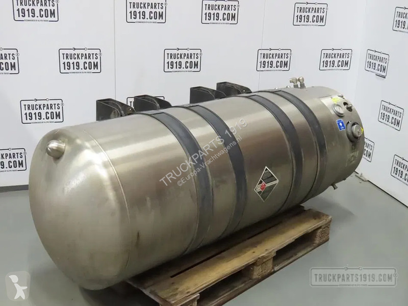 Vrachtwagenonderdelen Scania 28586 LNG tank 406L