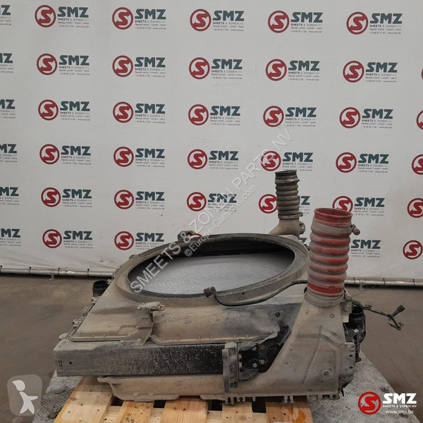 قطع غيار الآليات الثقيلة Mercedes Occ radiator...