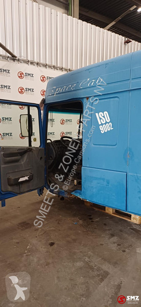 قطع غيار الآليات الثقيلة DAF Occ cabine DAF 95 XF