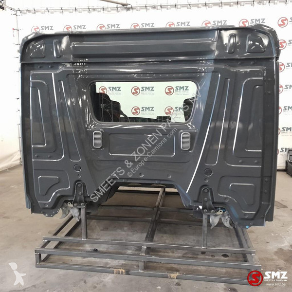 قطع غيار الآليات الثقيلة Mercedes Occ cabine...
