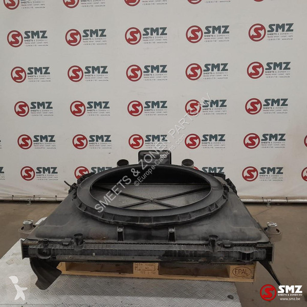 قطع غيار الآليات الثقيلة DAF Occ radiator +...