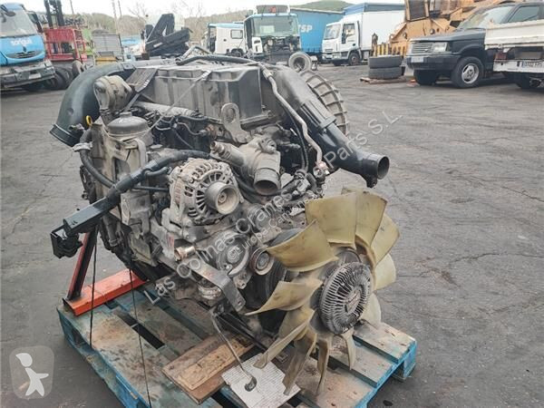 قطع غيار الآليات الثقيلة Renault Poulie...