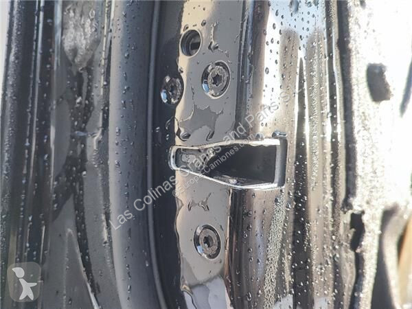 قطع غيار الآليات الثقيلة Ford Porte 1530170...