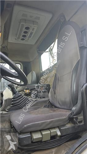 قطع غيار الآليات الثقيلة Renault Cabine...