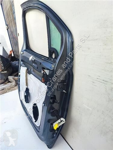 قطع غيار الآليات الثقيلة Peugeot Porte 9002Z3...