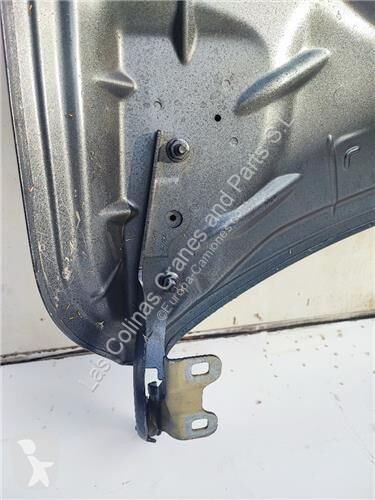 Pezzi di ricambio per mezzi pesanti Peugeot...