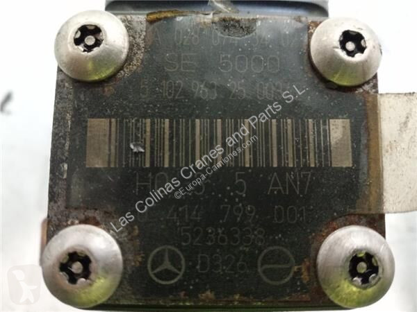 قطع غيار الآليات الثقيلة Mercedes Injecteur...