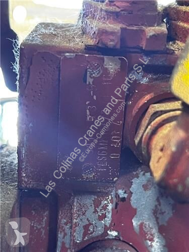 قطع غيار الآليات الثقيلة Renault Pompe...