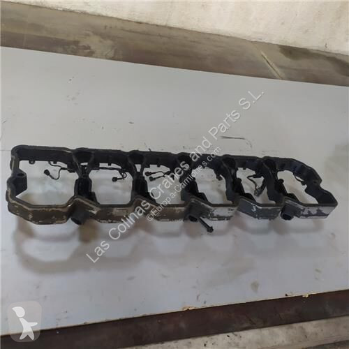 قطع غيار الآليات الثقيلة Iveco Couvercle de...